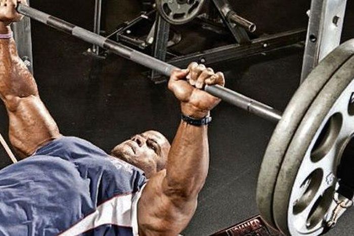 Can you pass the NFL bench press test?