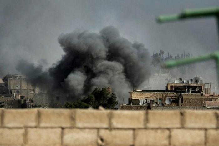 Most of the Syrian town of Deir Ezzor province is controlled by the jihadists and it has been the target of air strikes by the US-led coalition as well as the regime and Russia