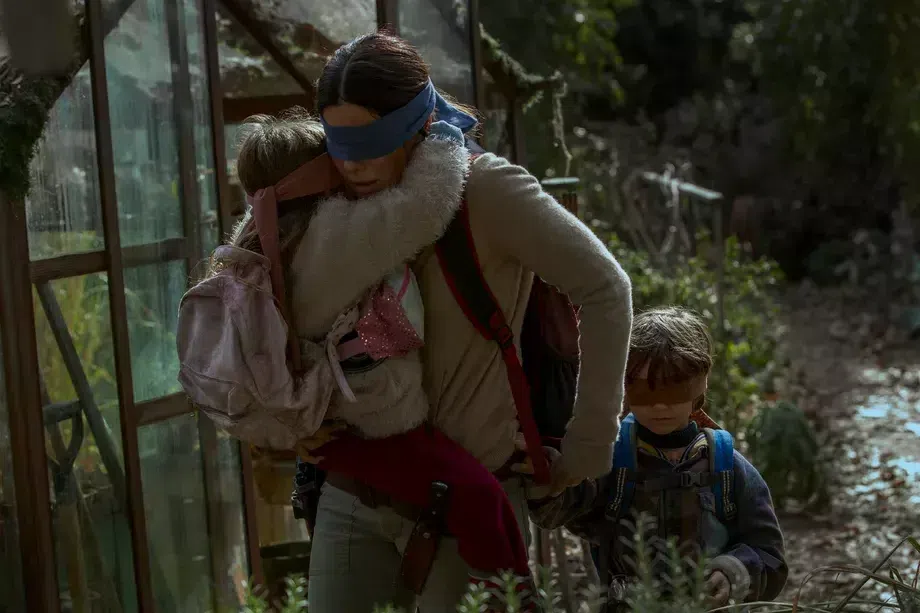 Bird Box is really nothing more than a successful Twitter trend (Netflix)
