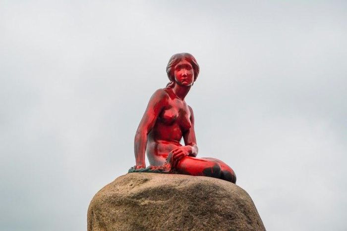 Copenhagen's world famous statue of "Little Mermaid" was vandalised on May 30, 2017
