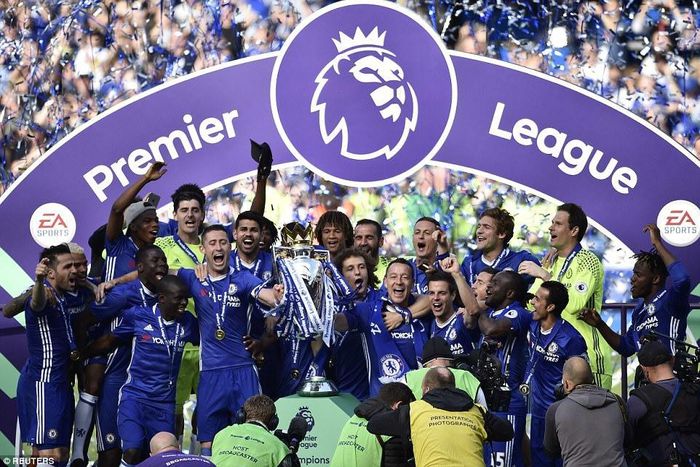 Chelsea win the Premier League
