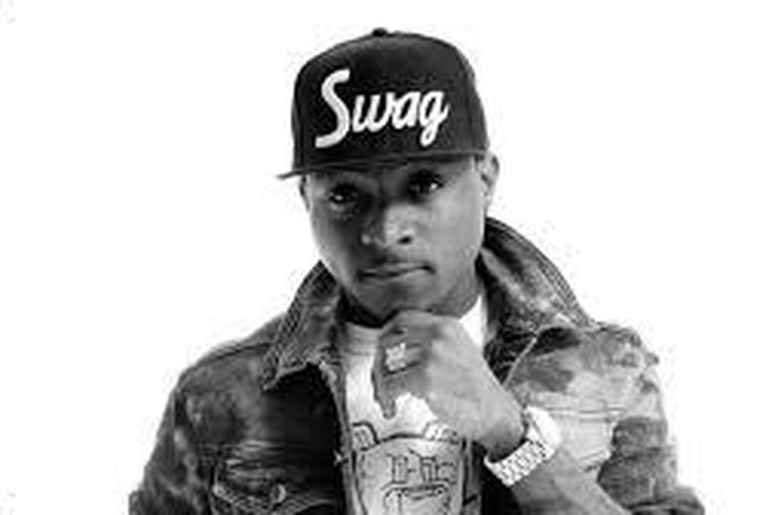 ___6380866___https:______static.pulse.com.gh___webservice___escenic___binary___6380866___2017___3___16___16___Davido