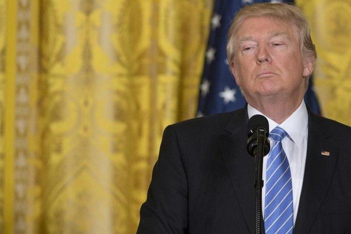 US President Donald Trump calls on Venezuela to free jailed opposition leader Leopoldo Lopez "immediately," posting a picture of himself and Vice President Mike Pence with Lopez's wife