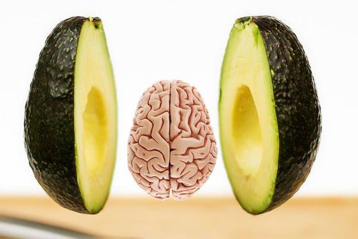 ___7075950___https:______static.pulse.com.gh___webservice___escenic___binary___7075950___2017___7___31___19___eating-avocado-slow-down-brain-aging
