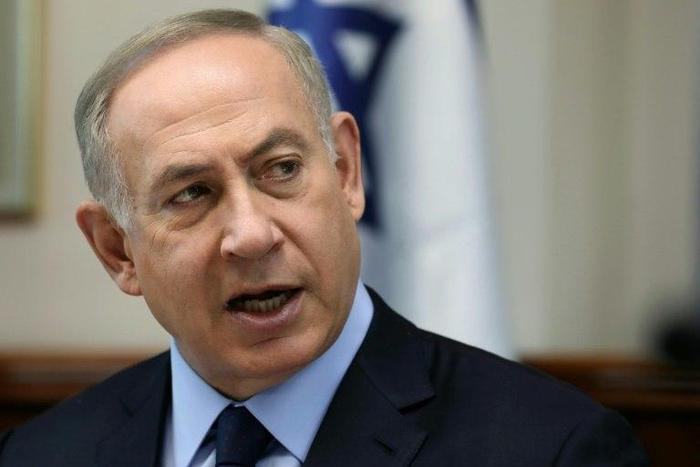Israeli Prime Minister Benjamin Netanyahu chairs the weekly cabinet meeting in Jerusalem on January 1, 2017