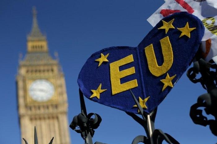 Prime Minister Theresa May has promised EU citizens living in Britain they can stay after Brexit