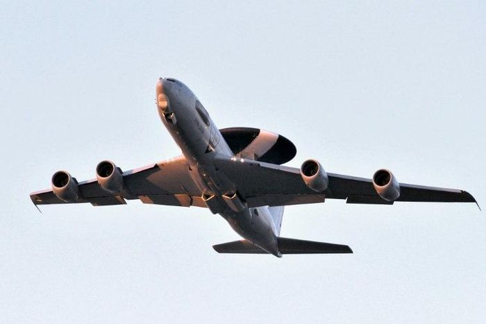 AWACS planes have powerful radars that allow them to monitor airspace for hundreds of kilometres (miles)