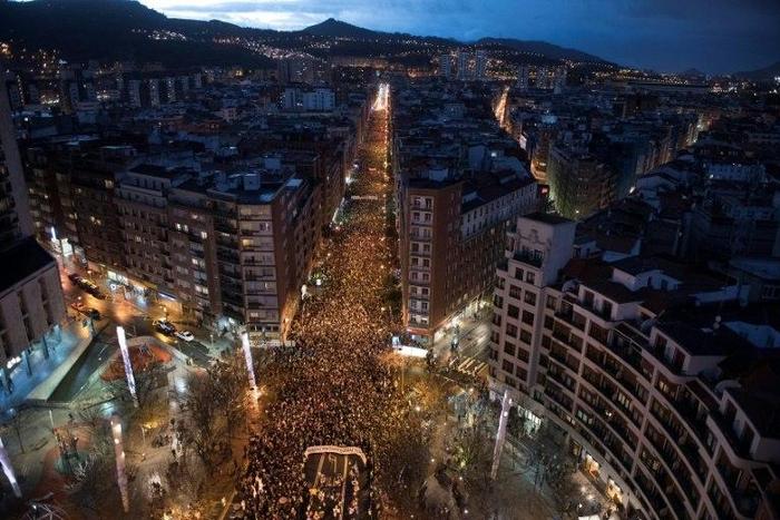 Thousands of people march during a demonstration called by the citizens' network Sare, protesting against dispersion of Basque prisoners, in the northern Spanish city of Bilbao on January 14, 2017