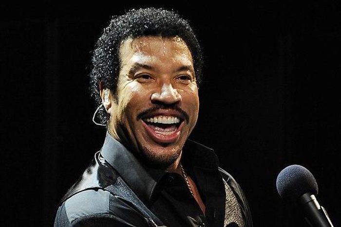 Lionel Richie to be honoured with a Lifetime Achievement Award at BET Awards 2014