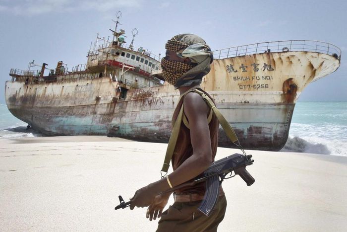 Somali pirate at shore.