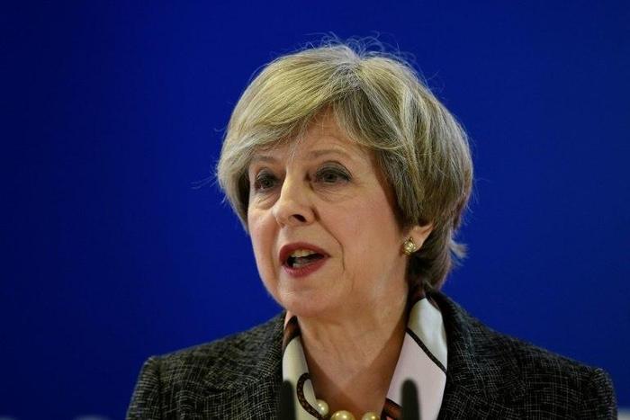 British Prime Minister Theresa May anounnces "the UK will lead the way by hosting the 2018 Western Balkans summit"