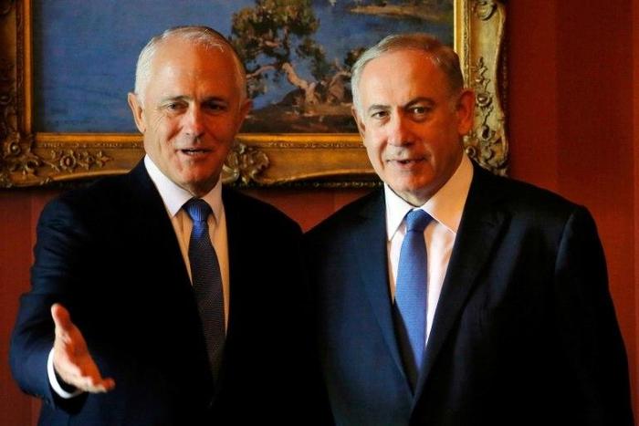 Australia's Prime Minister Malcolm Turnbull (left) invites his Israeli counterpart Benjamin Netanyahu for a bilateral meeting at Admiralty House in Sydney, on February 22, 2017