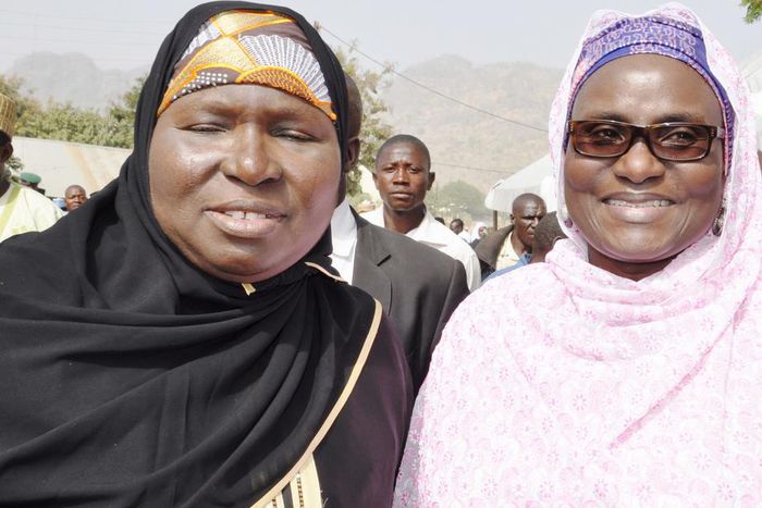 Bauchi State First Lady, Hadiza Abubakar (left)
