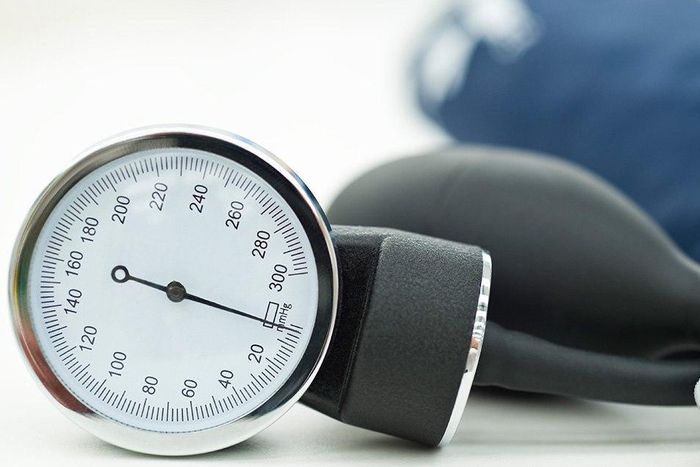 Researchers from the University of Birmingham have just ID’ed a new cause of high blood pressure: what they have called Connshing syndrome. They found that many people with Conn syndrome—an overproduction of the adrenal hormone aldosterone—also make to...