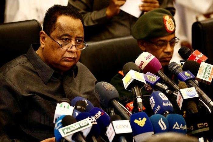 Sudanese Minister of Foreign Affairs, Ibrahim Ghandour, said January 14, 2017, "We held 23 meetings in Khartoum away from the eyes of the media from June 2016 that lasted six months. The meetings were concluded on December 31"