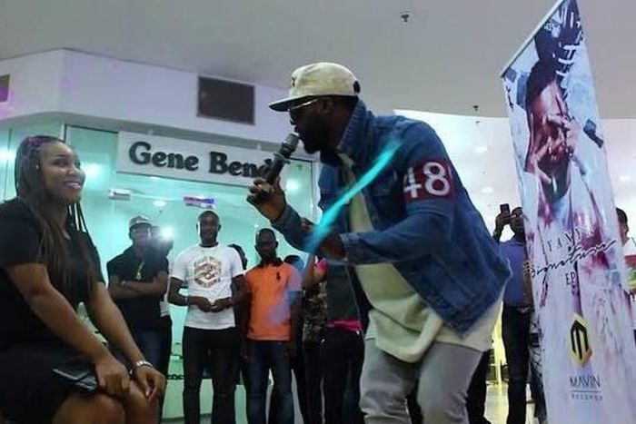 Iyanya wows audience at The Palms Lekki