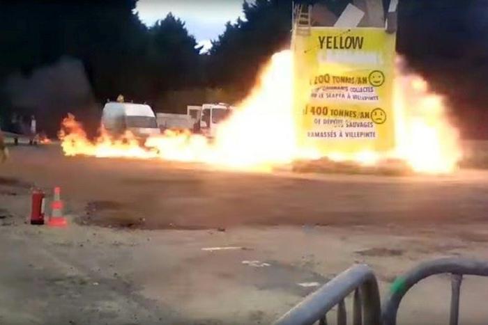 A video grab made from a handout video obtained by AFPTV on April 1, 2017 shows an explosion during a carnival, injuring at least 18 people, in Villepinte, north of Paris