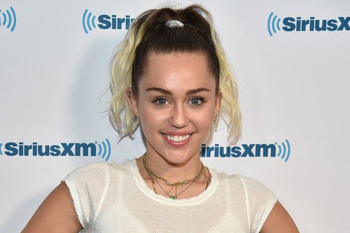 ___6734923___https:______static.pulse.com.gh___webservice___escenic___binary___6734923___2017___5___25___15___Things-You-Need-To-Know-About-Pansexuality