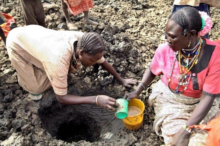Hundreds of people suffer from water-borne diseases every year across Sudan given the lack of access to clean drinking water