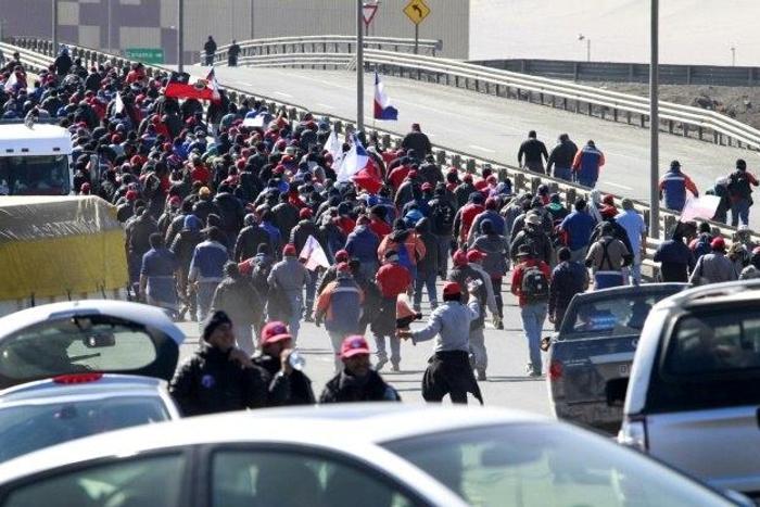 Some 2,500 workers at the world's biggest copper mine, the Escondida site in Chile, have been on strike for a month for higher pay