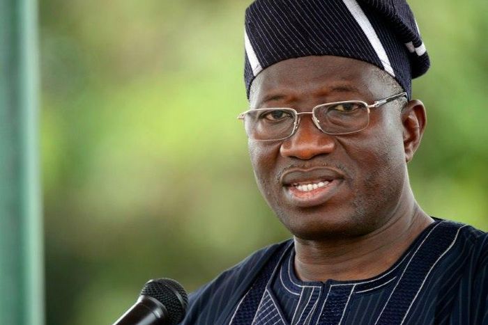 Former Nigerian President Goodluck Jonathan delivers a speech in Lagos on February 19, 2015