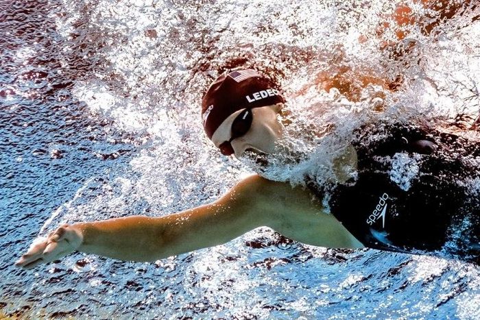 American Katie Ledecky competes in the women's 800m freestyle final on July 29, 2017