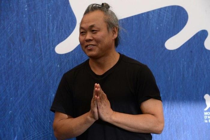 Film director Kim Ki-duk has been accused of hitting an actress while shooting a movie