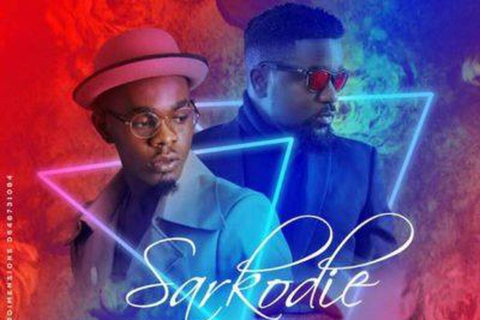 Sarkodie and Patoranking continue their 'No kissing' hit on 'Many girls'