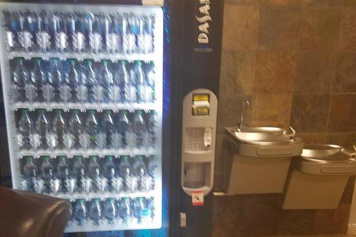 ___7208305___https:______static.pulse.com.gh___webservice___escenic___binary___7208305___2017___8___25___22___gym-sells-water-bottles-next-to-water-fountains