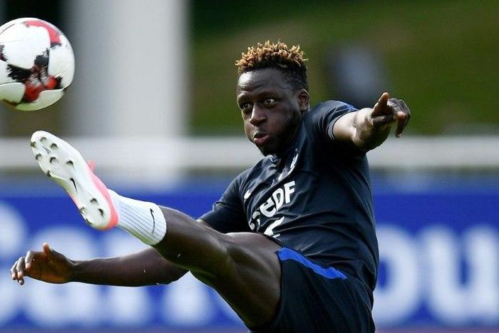 French full-back Benjamin Mendy is the world's most expensive defender after signing a contract with Premier League side Manchester City