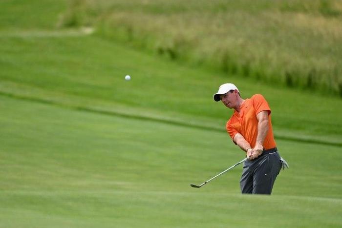 Rory McIlroy of Northern Ireland plays his shot during a practice round prior to the 2017 U.S. Open at Erin Hills on June 14, 2017 in Hartford, Wisconsin