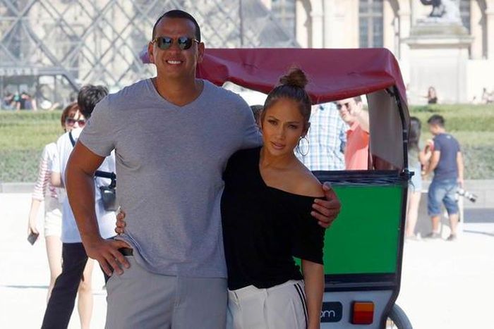 ___7012998___https:______static.pulse.com.gh___webservice___escenic___binary___7012998___2017___7___18___23___Heres-What-To-Do-If-You-Think-Your-Partner-Is-Cheating