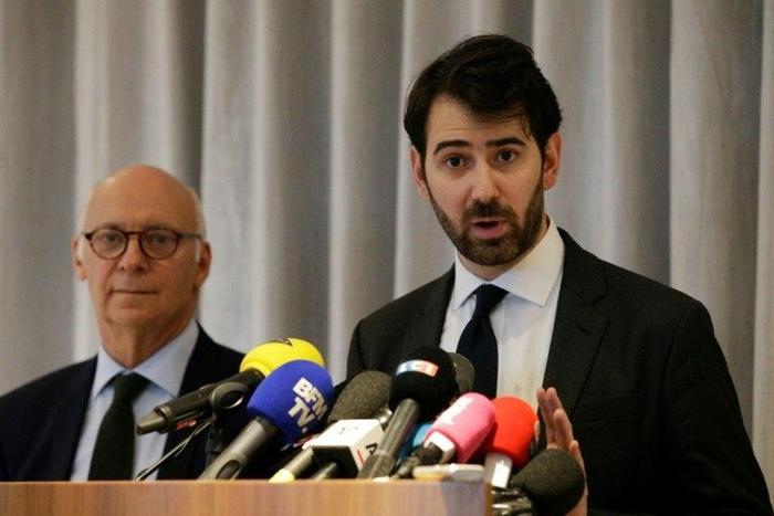 Pierre Cornut-Gentille (L) and Antonin Levy, lawyers of French Les Republicains presidential candidate Francois Fillon, address a press conference on the "fake job" claims against Fillon and his wife Penelope Fillon, on February 9, 2017, in Paris