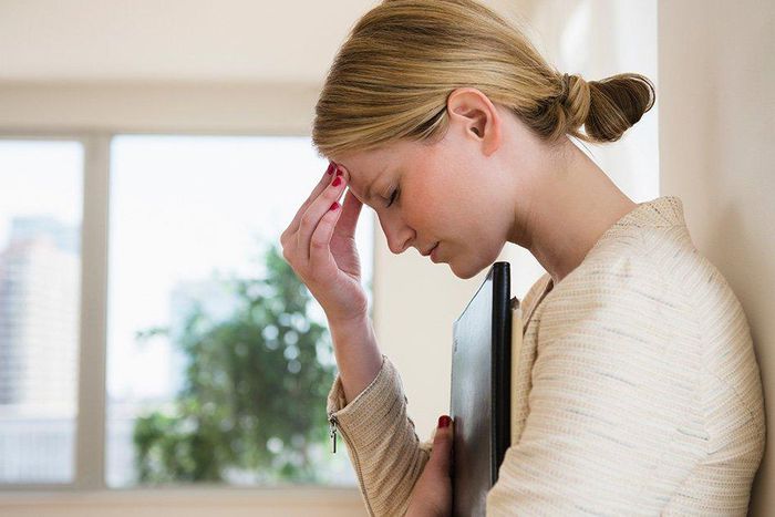 ___6376156___https:______static.pulse.com.gh___webservice___escenic___binary___6376156___2017___3___15___19___7-signs-your-headache-isnt-normal