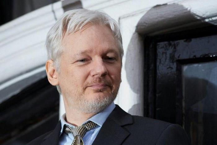 US Office of the Director of National Intelligence accuses Russian President Vladimir Putin of ordering hackers to steal Democratic Party files and feed them to them to WikiLeaks' Julian Assange