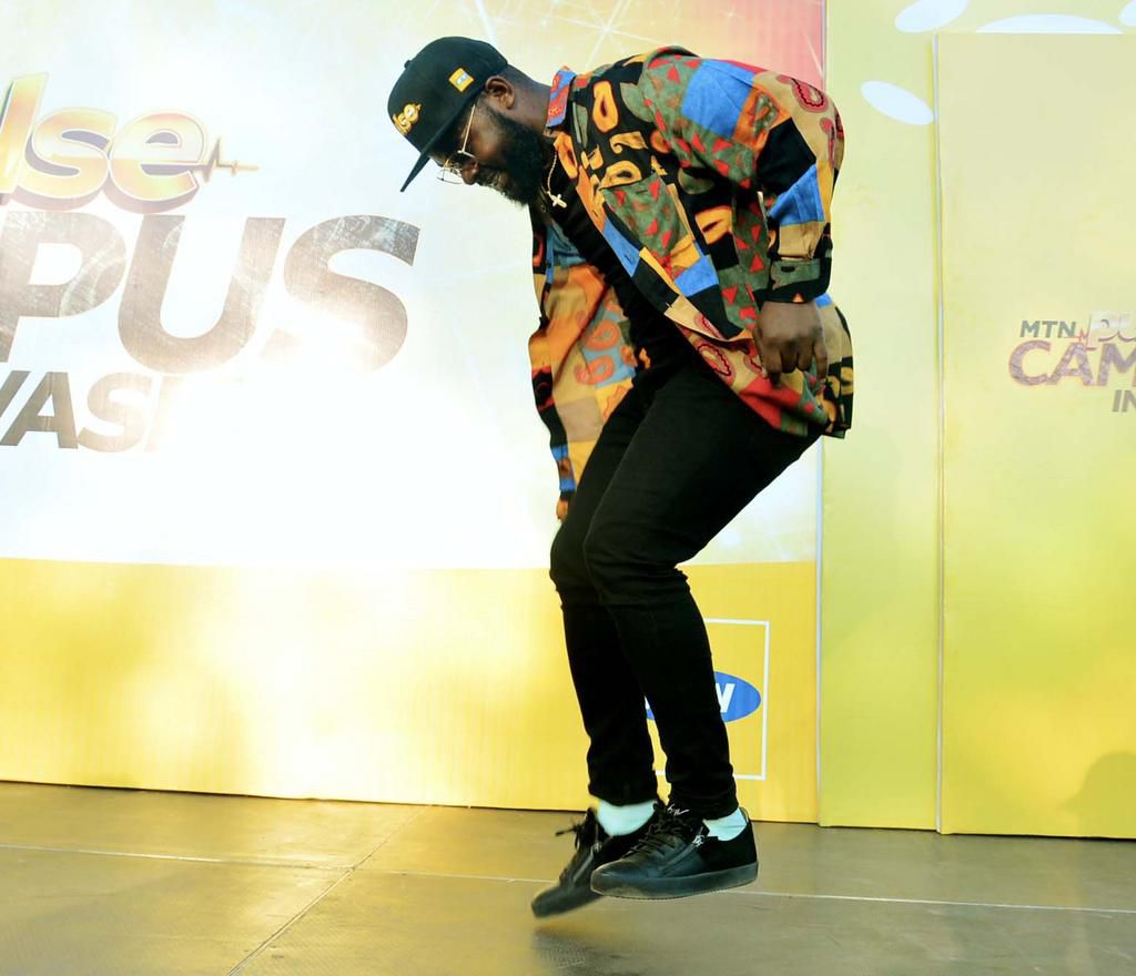 Falz performing at the MTN Pulse Campus Invasion, Kwara State.