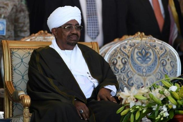 Sudanese President Omar al-Bashir, pictured in January 2017, claimed that Sudanese opposition figures were "backed by Egyptian intelligence services"