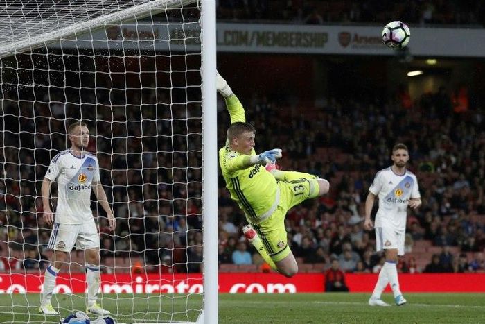 Sunderland's goalkeeper Jordan Pickford makes a save during the English Premier May 16, 2017