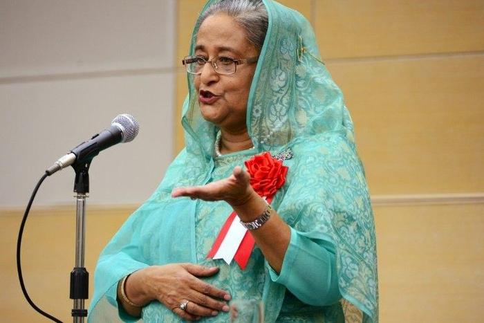 Ten Islamist militants were sentenced to death over a failed plot to assassinate Prime Minister Sheikh Hasina during her first term in 2000