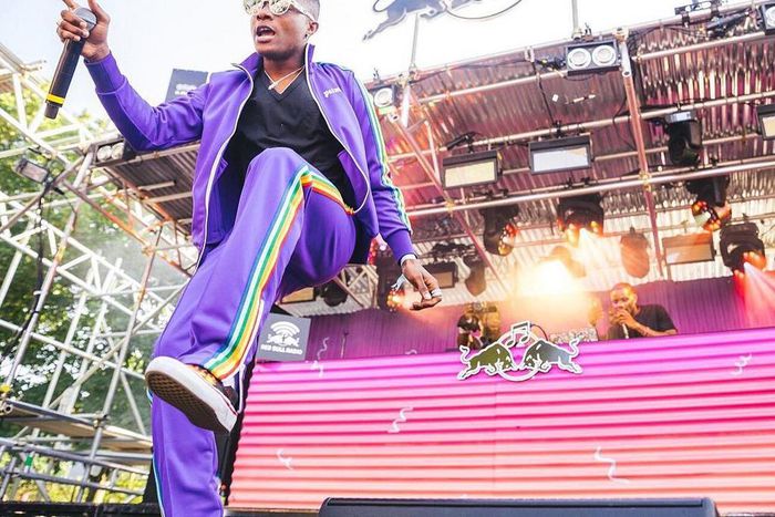 Wizkid, who recently released his project "Sounds from the Other Side," played a set which included some of his greatest hits at the Nottinghill Carnival.