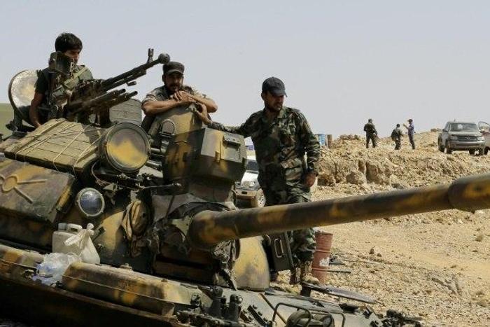Hezbollah fighters are battling IS jihadists near Syria's border with Lebanon