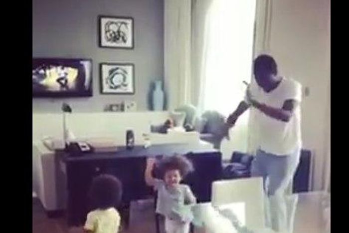 Mikel Obi and his daughters