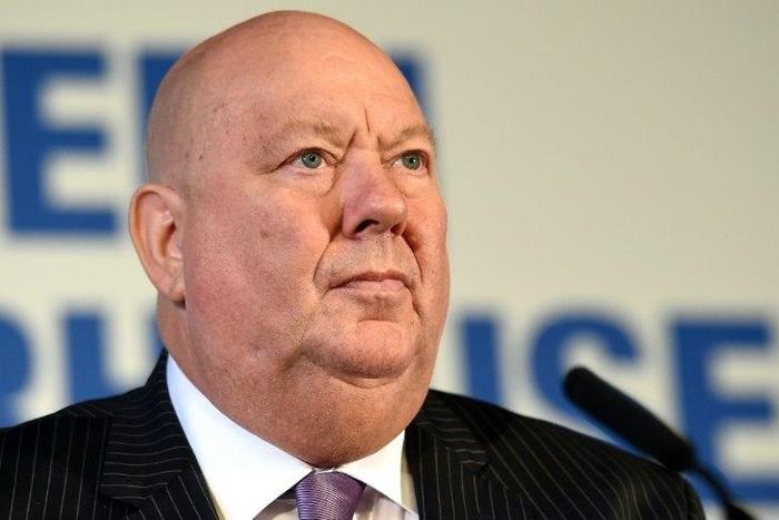 Mayor of Liverpool Joe Anderson announces the city's desire to host the 2022 Commonwealth Games if Durban withdraws because of financial pressures