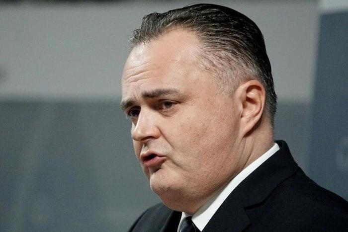 Austria's Defence Minister Hans Peter Doskozil, seen in February 2017, said sending military forces to the country's border with Italy will be "indispensible if the inflow into Italy does not ease"
