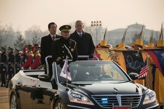 US Defense Secretary James Mattis (R) attends an honour guard ceremony with his South Korean counterpart Han Min-Koo (L) at the Defense Ministry in Seoul on February 3, 2017