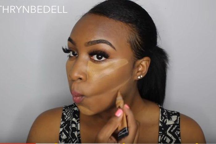 Highlight and contour gives the face a chiseled look