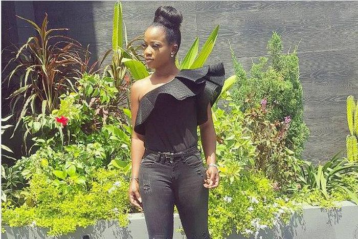 Nini scores a chic top over denim