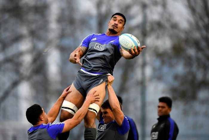 Auckland Blues' hardman Jerome Kaino (C) has joined a growing list of All Blacks sidelined by injury