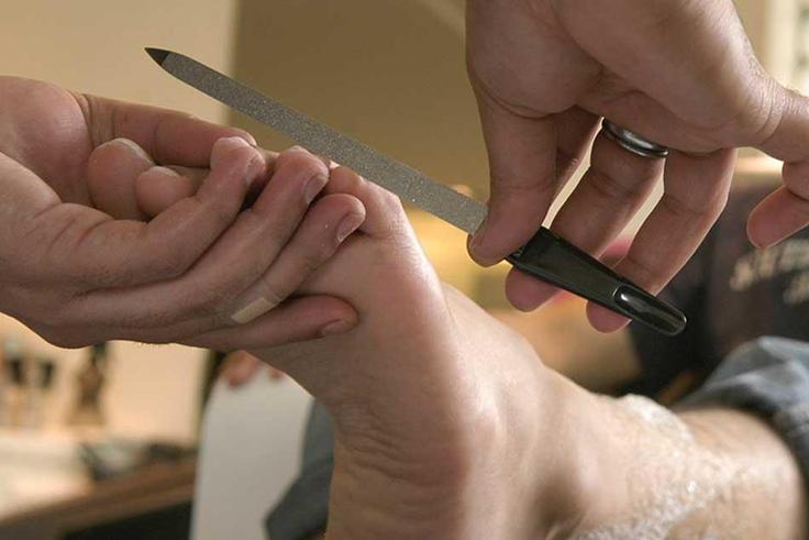 Pedicure.