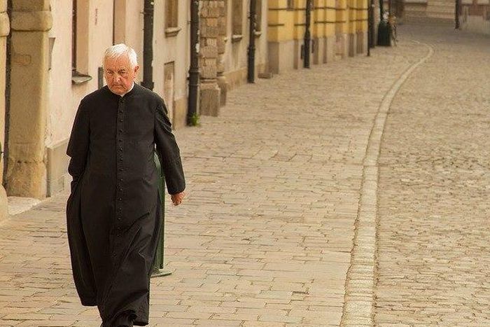 Why people decide to leave the priesthood